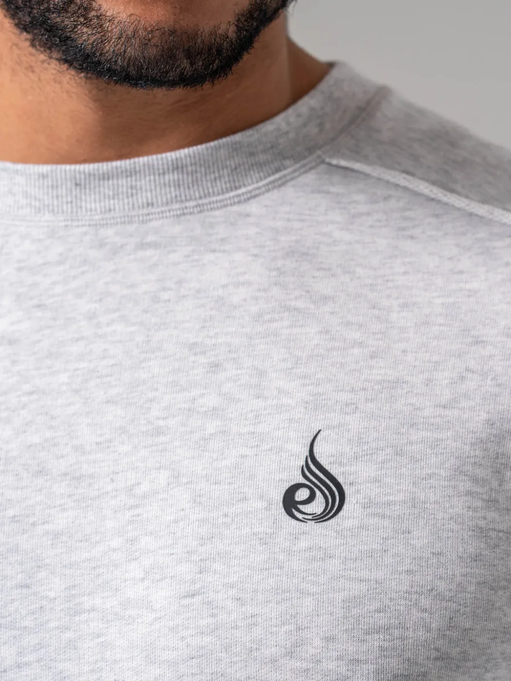 Dynamic Pullover