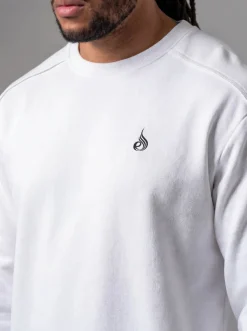 Dynamic Pullover