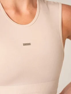 Focus Seamless Tank