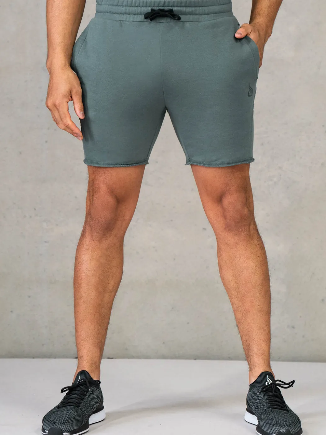 Force 6" Track Short