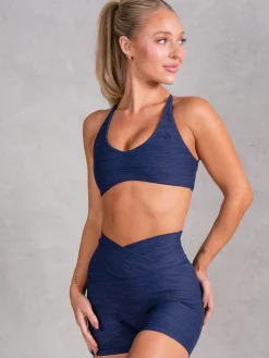 Icon Sports Crop