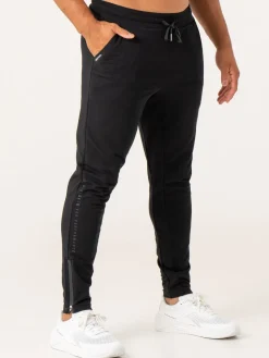 Pursuit Gym Track Pants